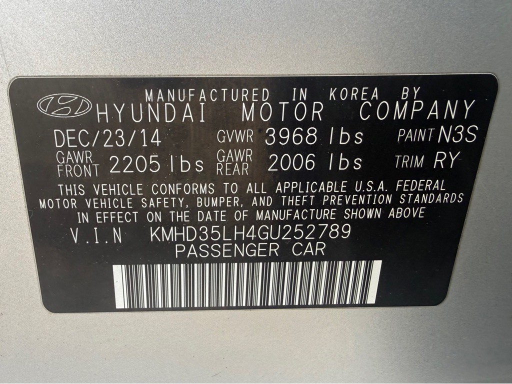 2016 Hyundai Elantra Image 3