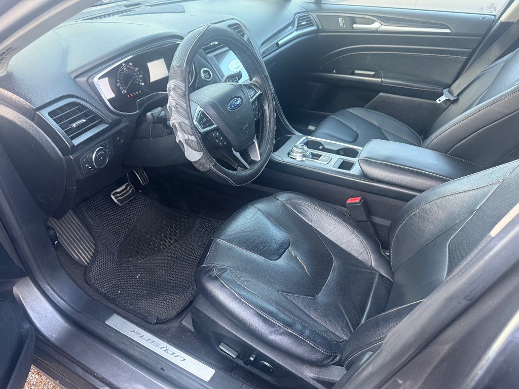 2017 Ford Fusion Image 11