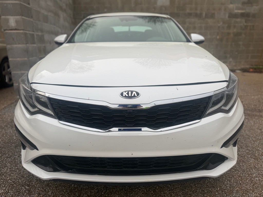 2019 Kia Optima Image 2