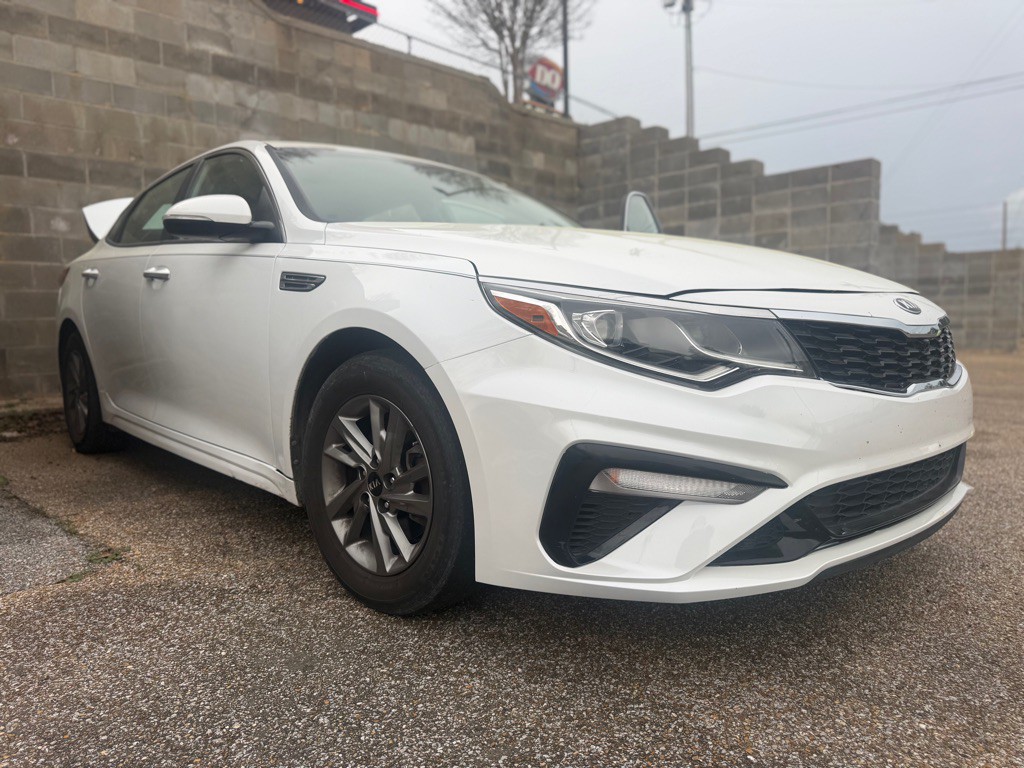 2019 Kia Optima Image 3