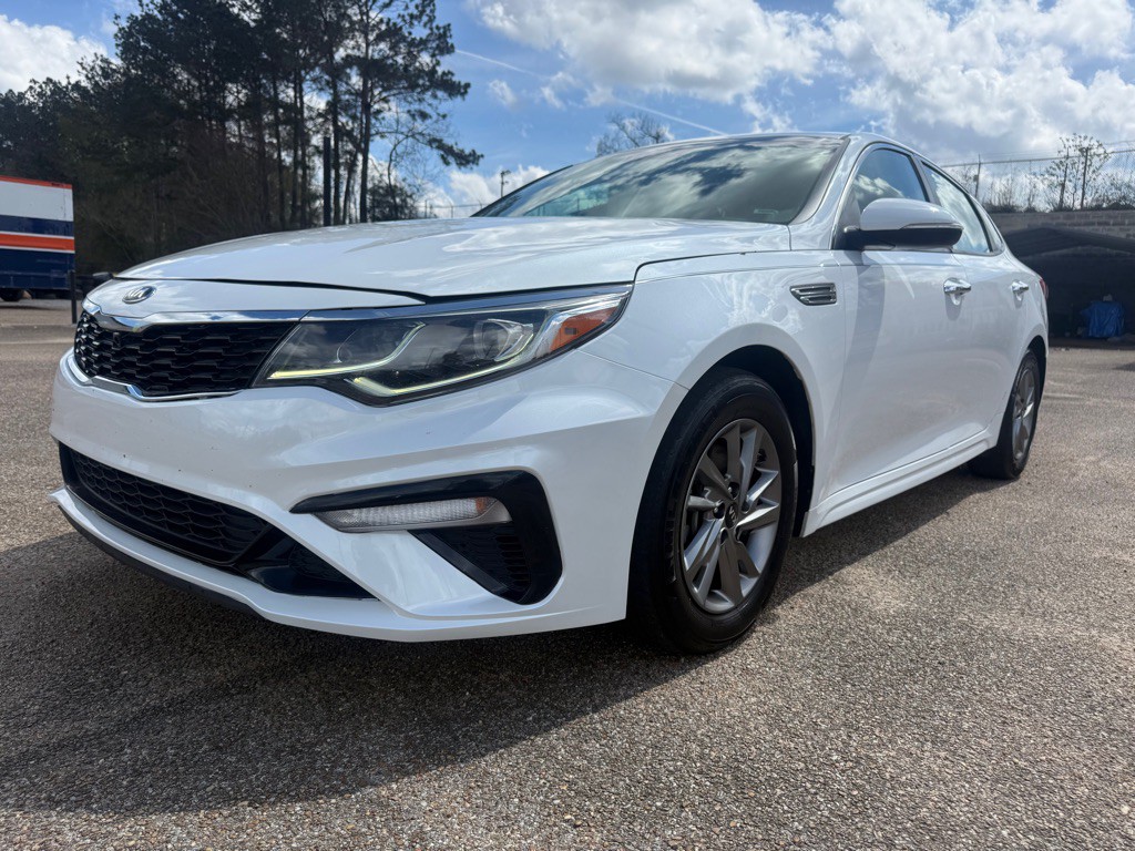 2019 Kia Optima Image 9
