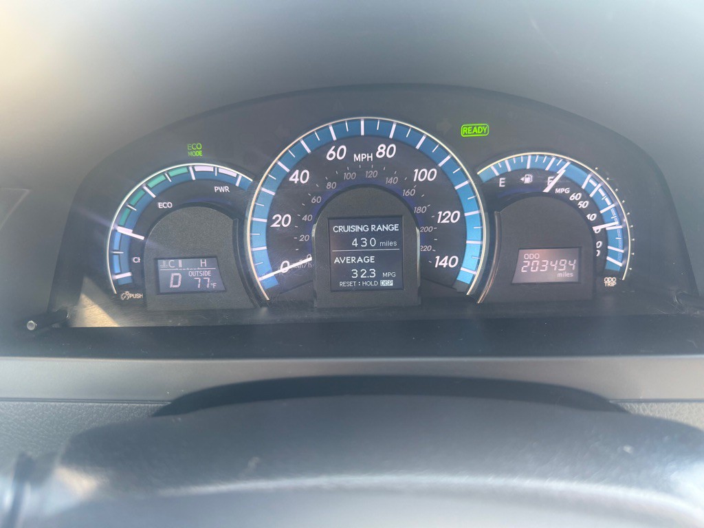 2012 Toyota Camry Image 4