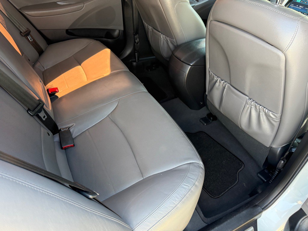 2015 Hyundai Sonata Image 22