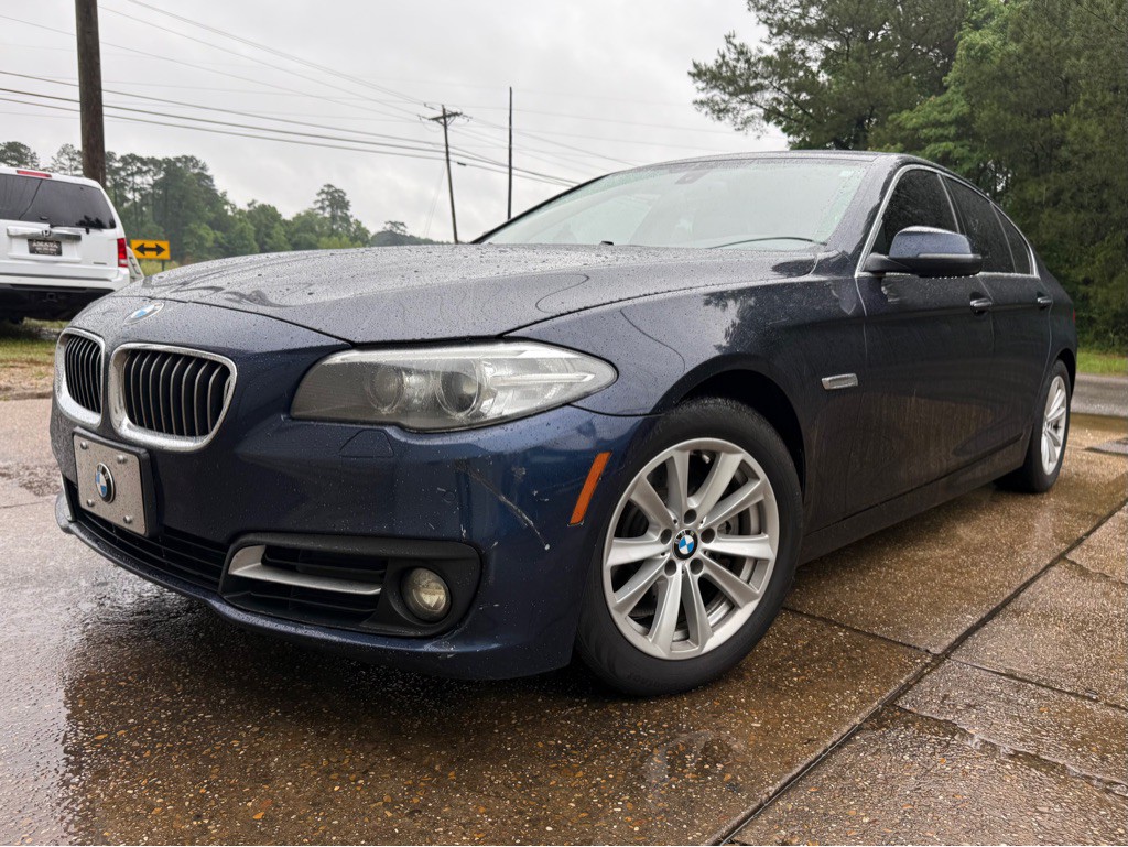 2016 BMW 5 Series Image 1