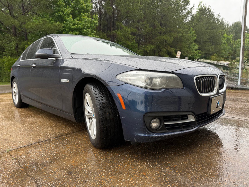 2016 BMW 5 Series Image 10