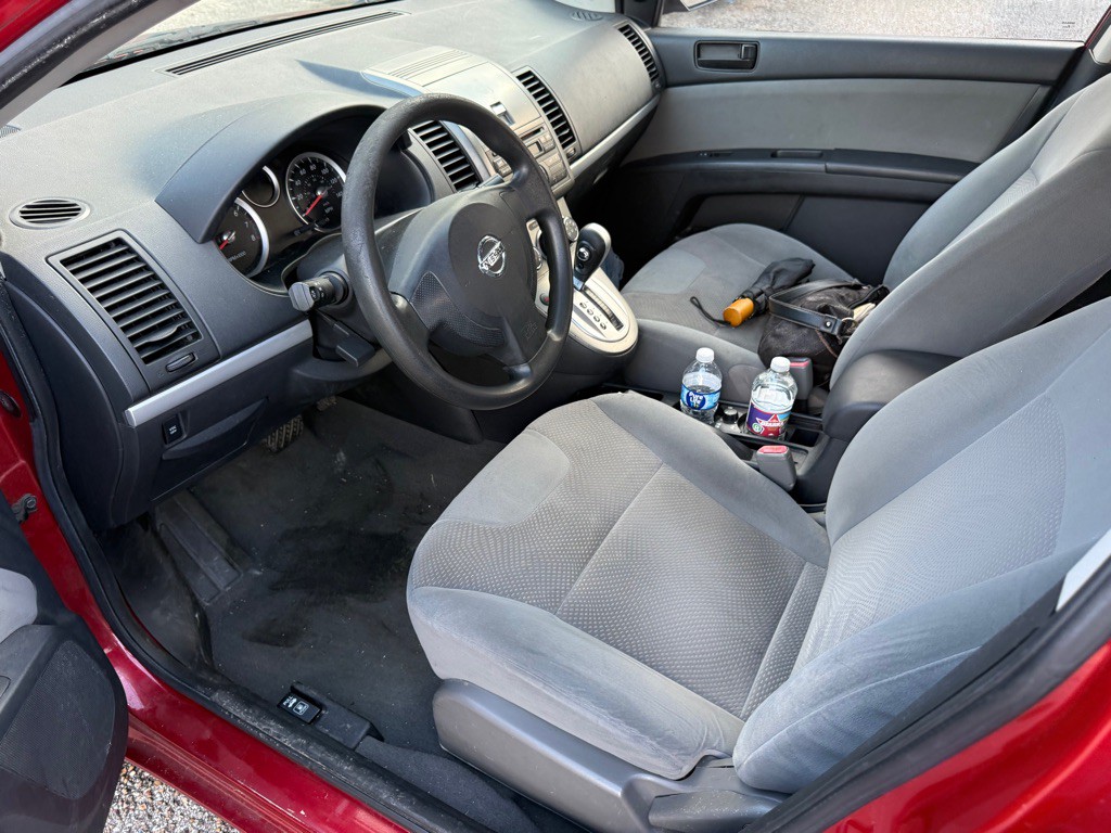 2011 Nissan Sentra Image 6
