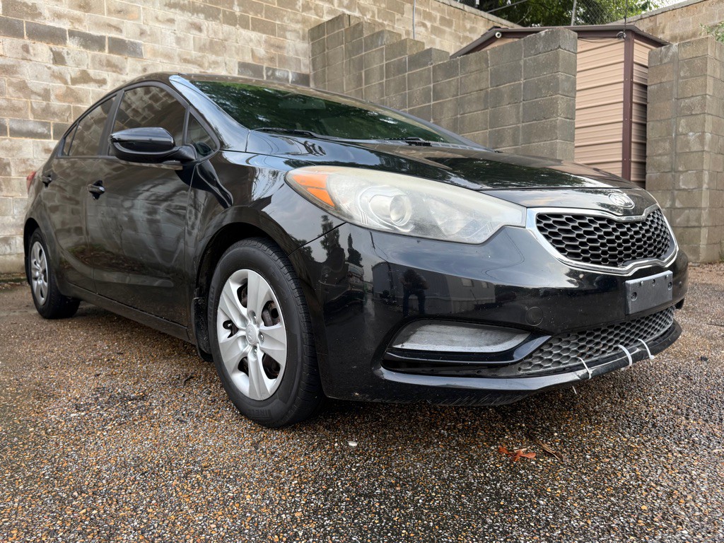 2015 Kia Forte Image 1