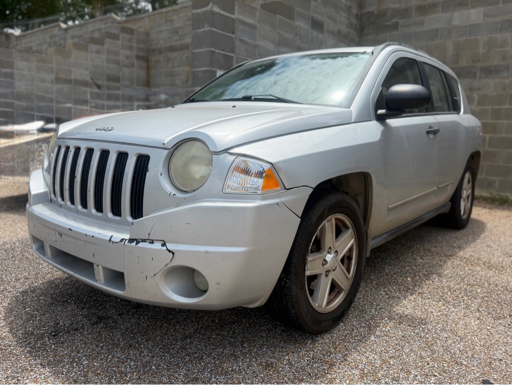 2007 Jeep Compass Image 1