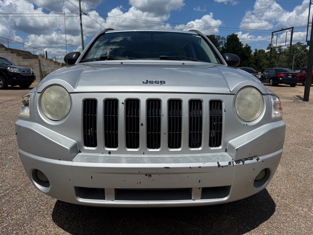 2007 Jeep Compass Image 2