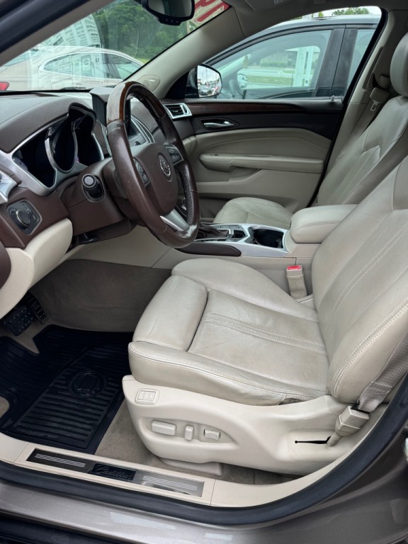 2011 Cadillac SRX Image 5