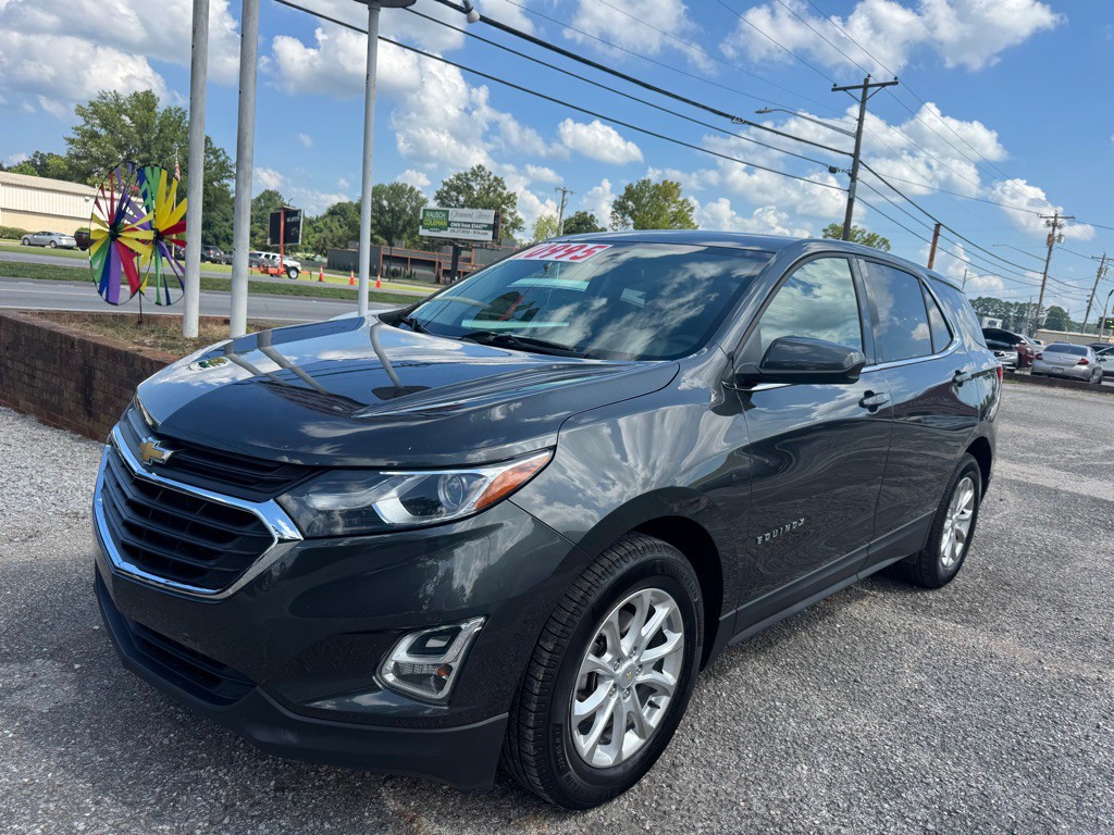 2018 Chevrolet Equinox Image 2