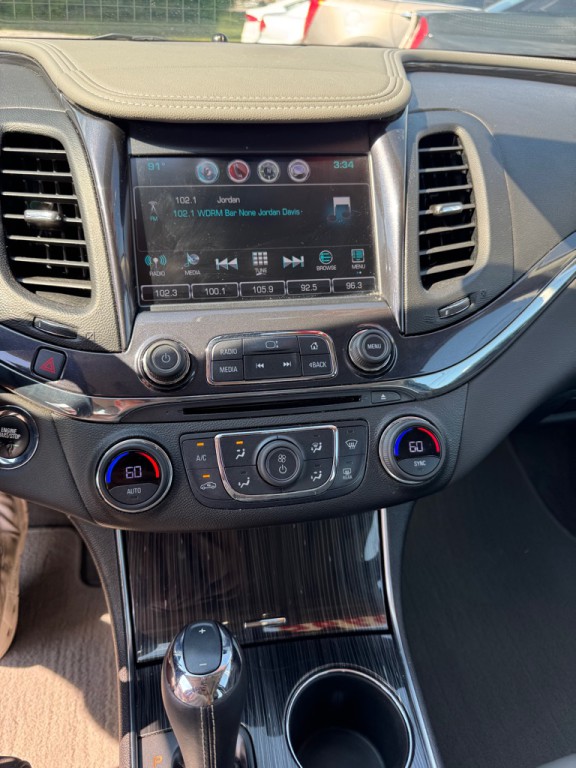 2017 Chevrolet Impala Image 12