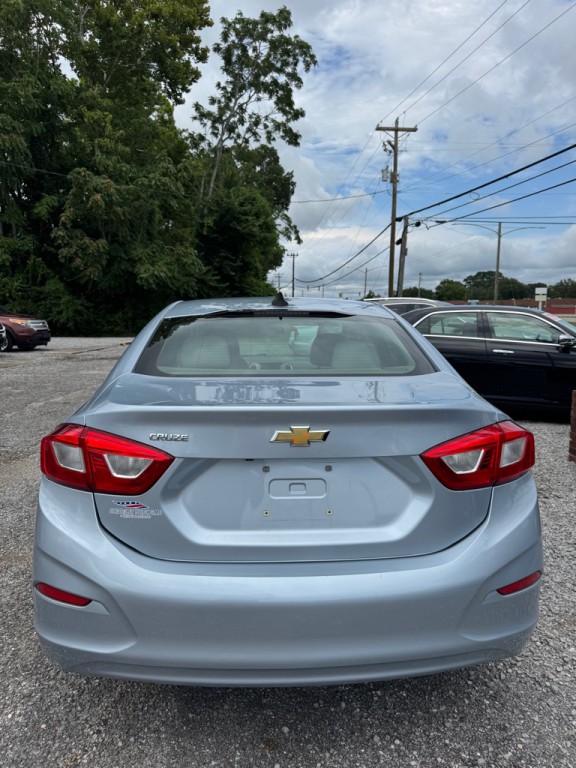 2017 Chevrolet Cruze Image 5