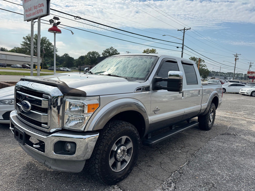 2011 Ford F-250 Image 2