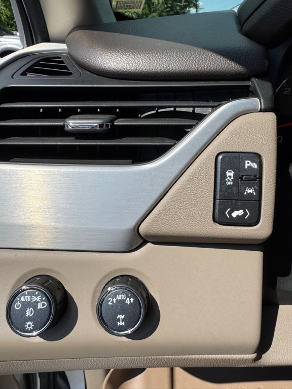 2019 GMC Yukon Image 15