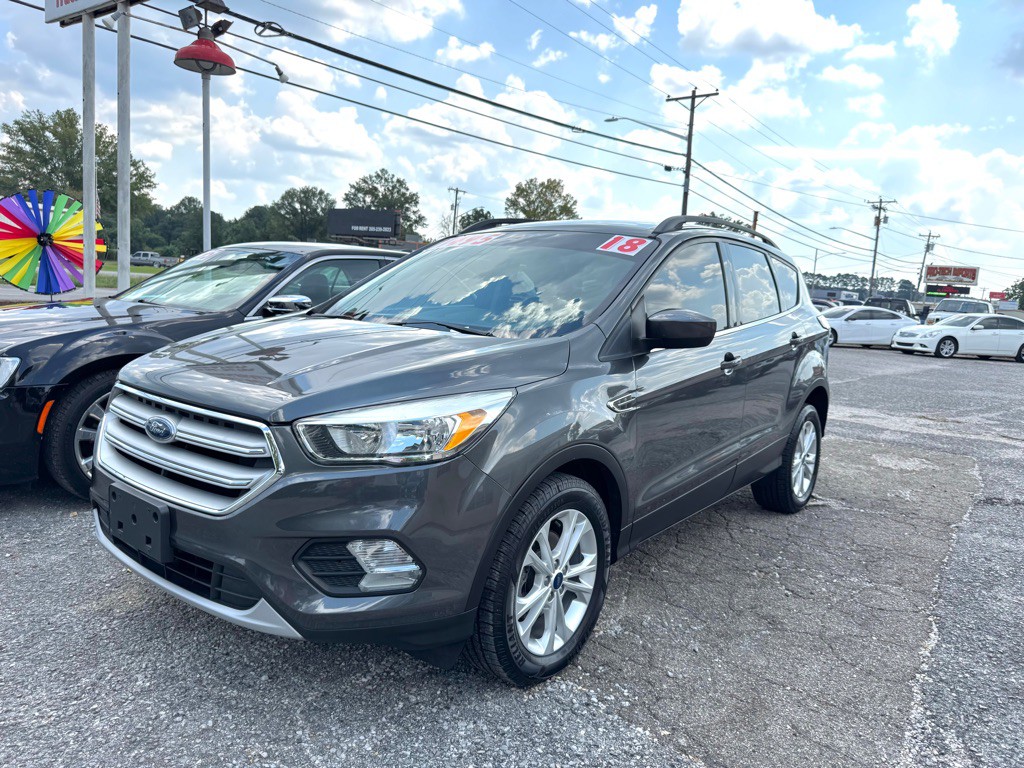 2018 Ford Escape Image 2