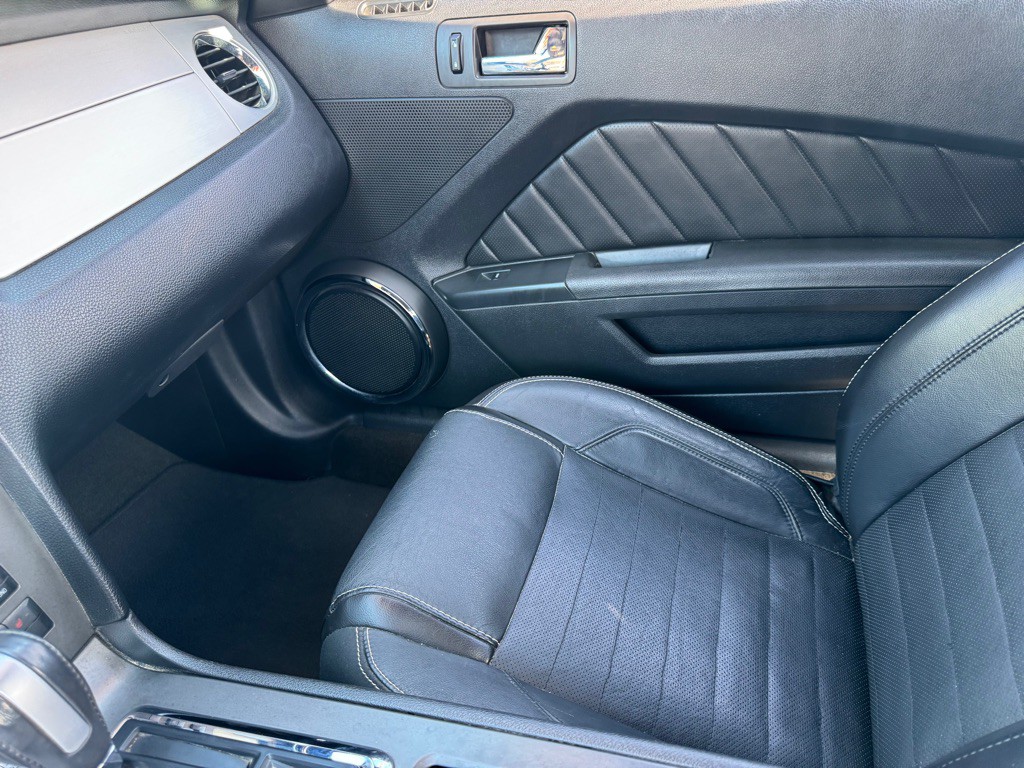 2014 Ford Mustang Image 11