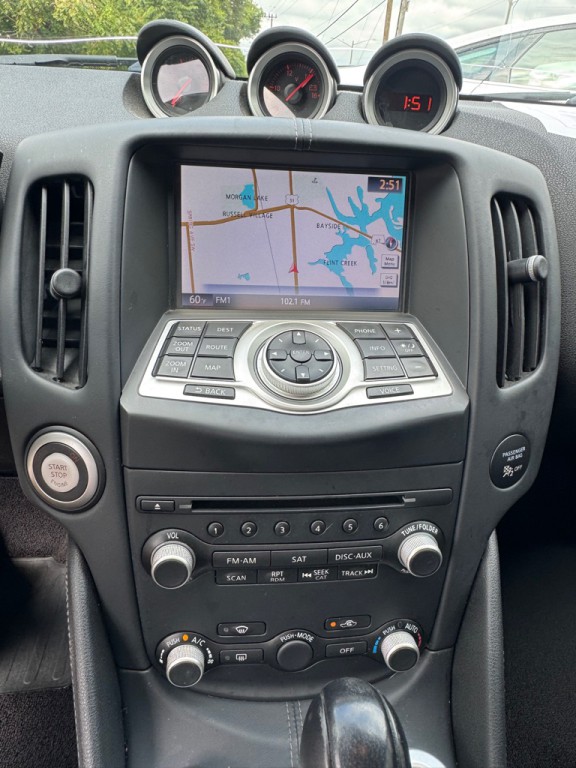 2016 Nissan 370Z Image 8