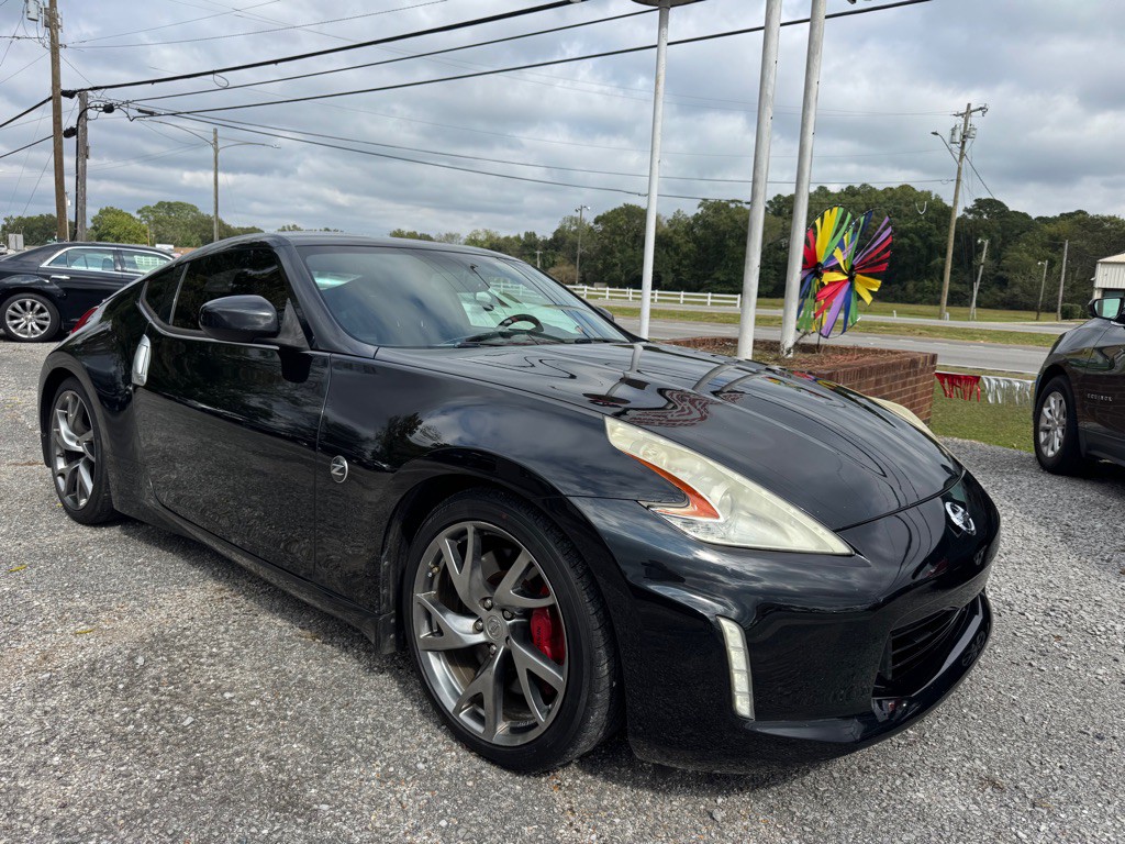 2016 Nissan 370Z Image 10
