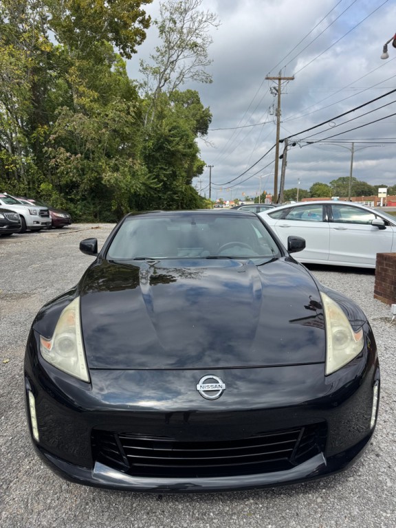 2016 Nissan 370Z Image 11