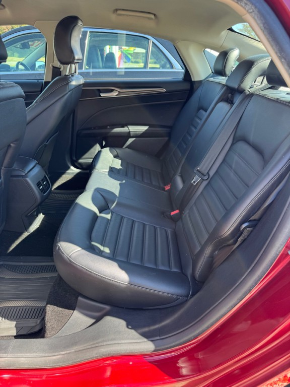 2018 Ford Fusion Image 10