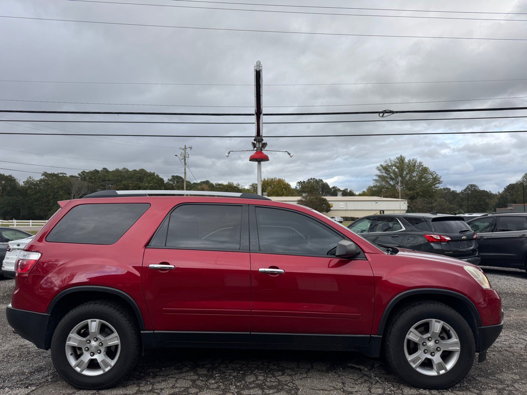 2012 GMC Acadia Image 2