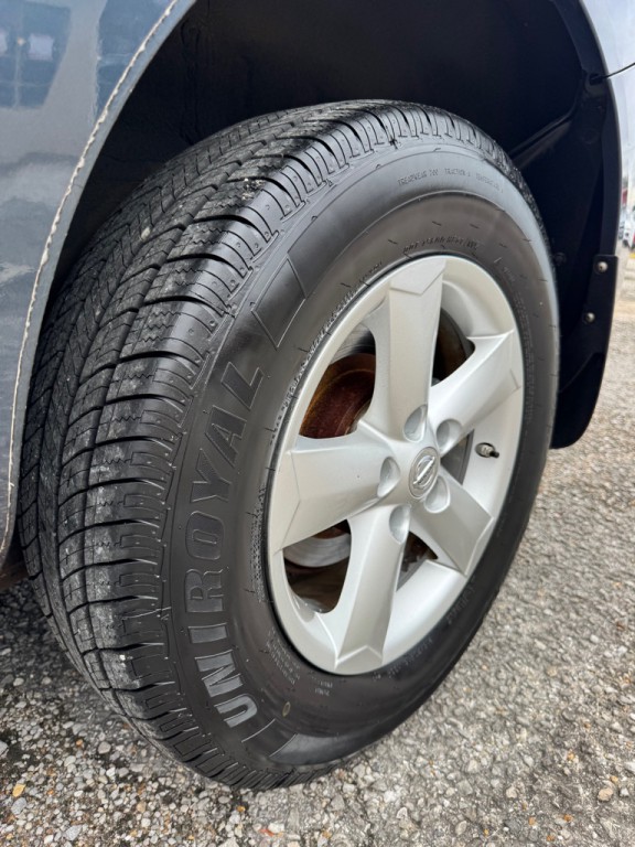 2013 Nissan Rogue Image 10