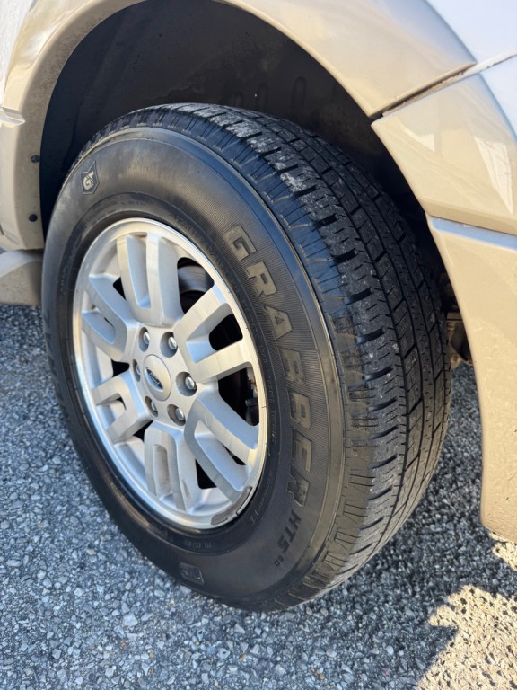 2007 Ford Expedition Image 7