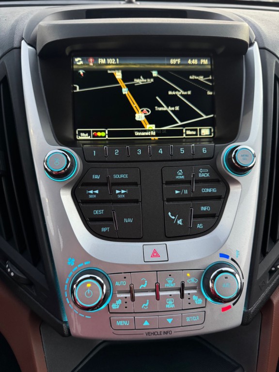 2016 Chevrolet Equinox Image 12