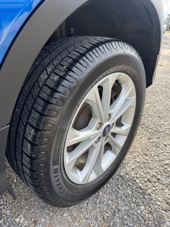 2018 Ford Escape Image 9