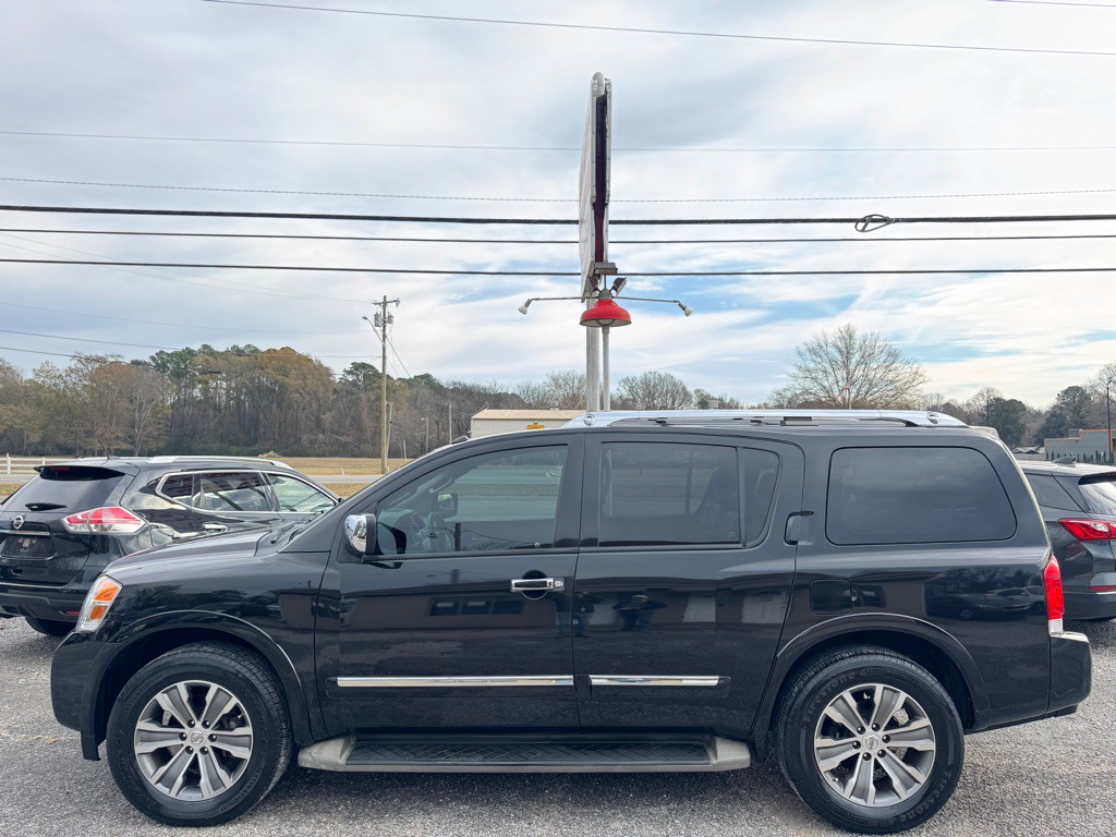2015 Nissan Armada Image 1