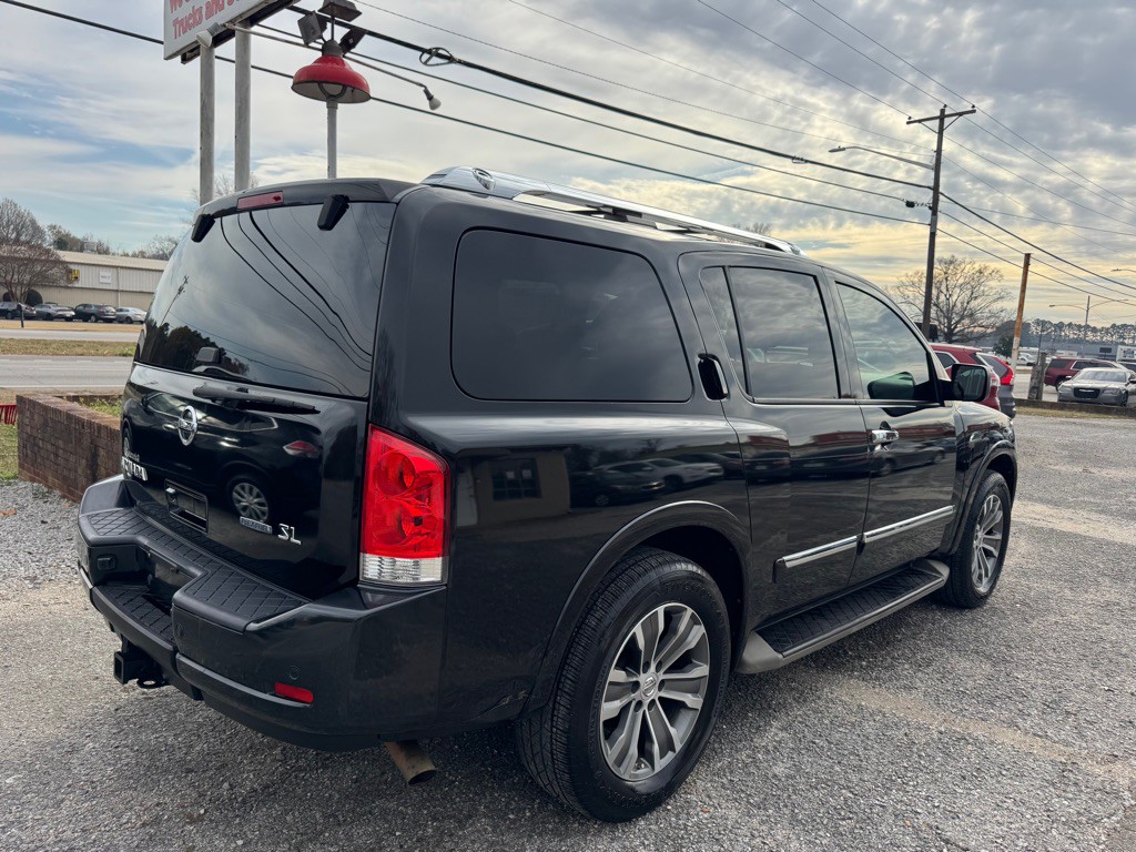 2015 Nissan Armada Image 5
