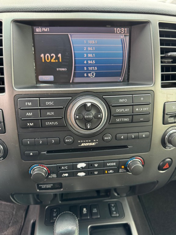 2015 Nissan Armada Image 12