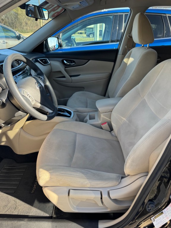 2016 Nissan Rogue Image 10