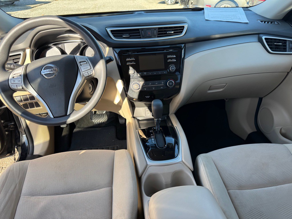 2016 Nissan Rogue Image 12