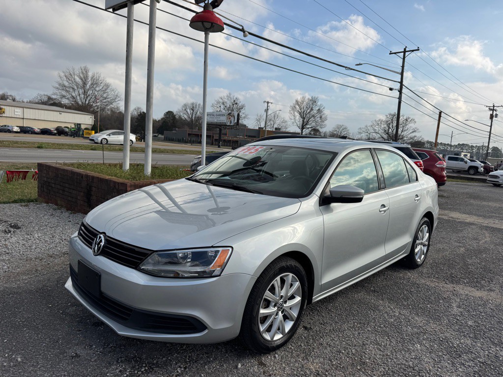 2011 Volkswagen Jetta Image 3