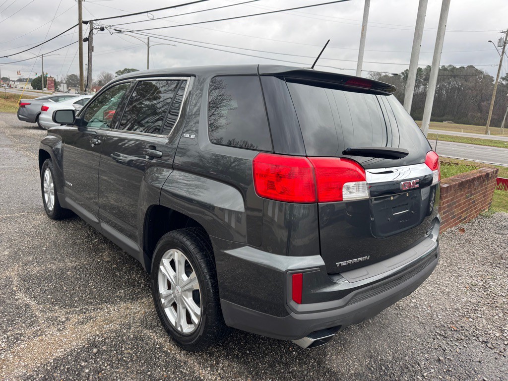 2017 GMC Terrain Image 5