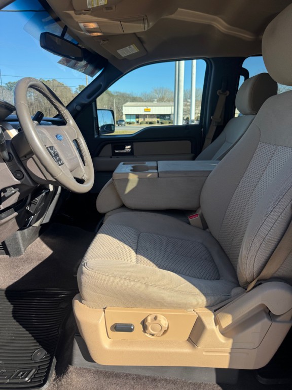 2014 Ford F-150 Image 10