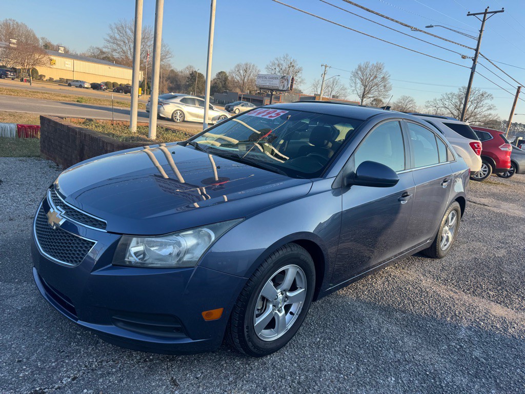 2013 Chevrolet Cruze Image 3