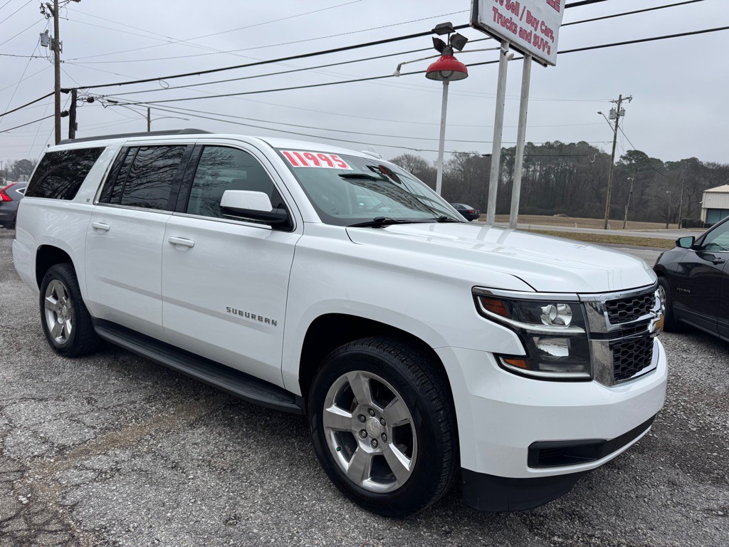 2016 Chevrolet Suburban Image 4