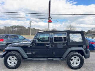 Image for 2015 Jeep Wrangler Unlimited Sport ID: 7229761