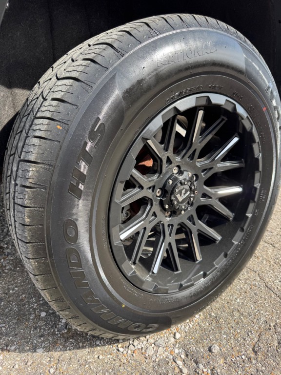 2012 Jeep Grand Cherokee Image 9