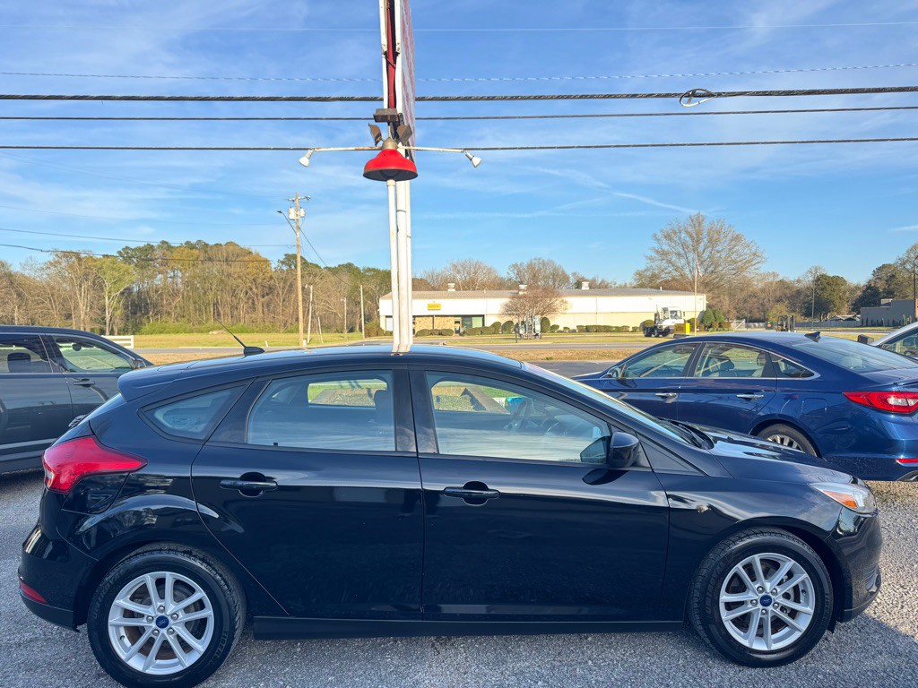 2018 Ford Focus Image 2