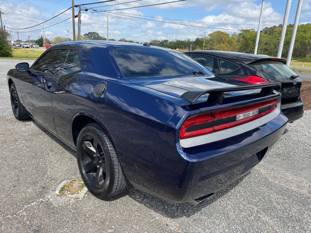 2014 Dodge Challenger Image 5