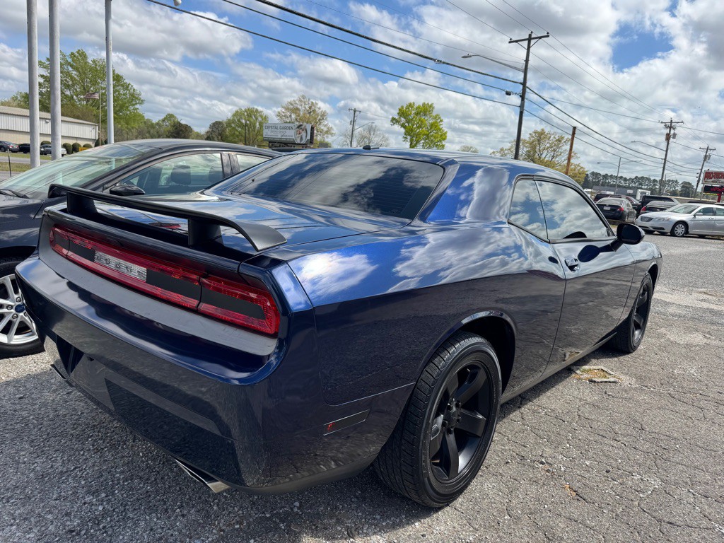 2014 Dodge Challenger Image 6