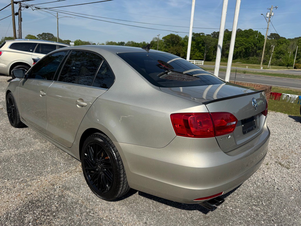 2014 Volkswagen Jetta Image 5