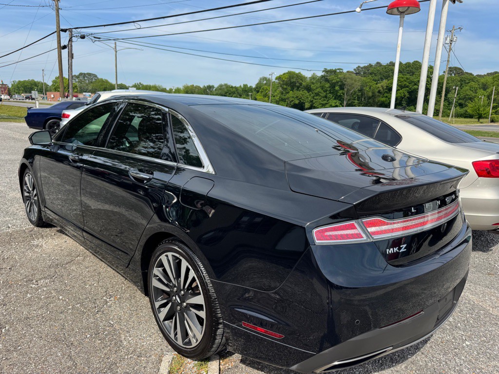 2017 Lincoln MKZ Image 5