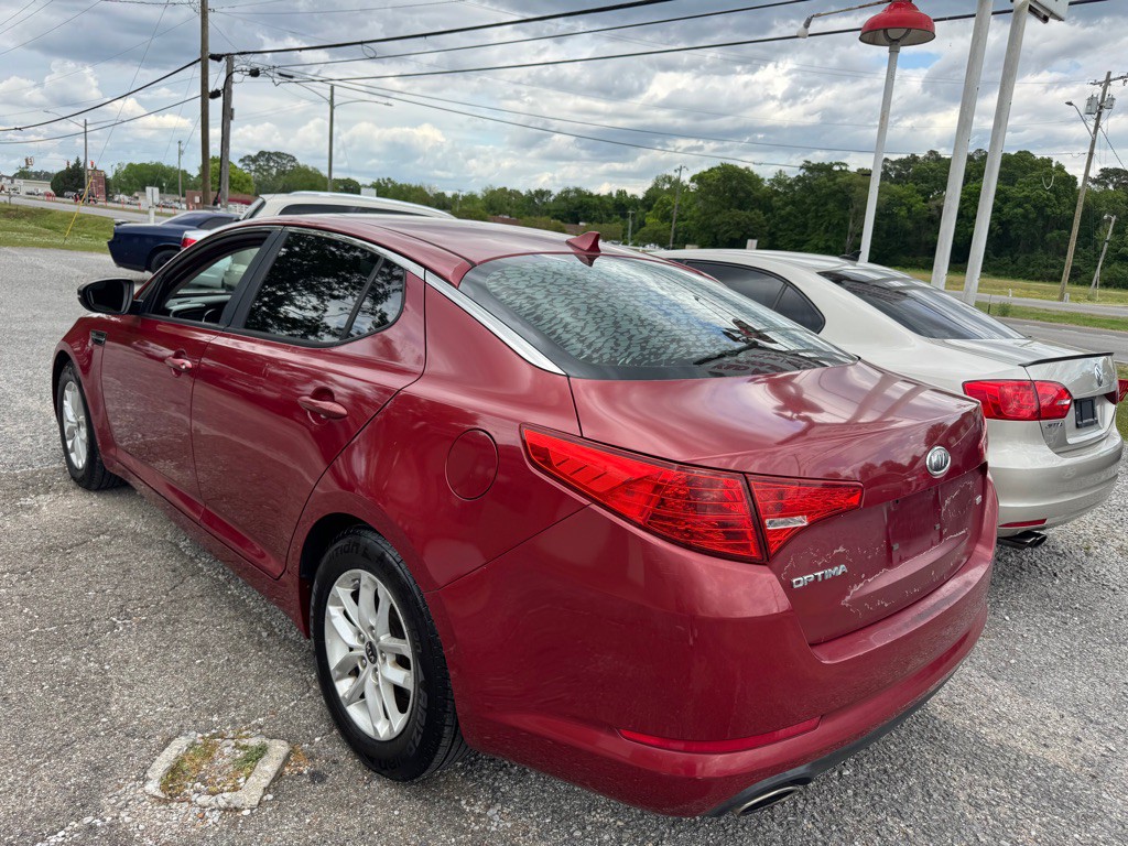 2011 Kia Optima Image 5