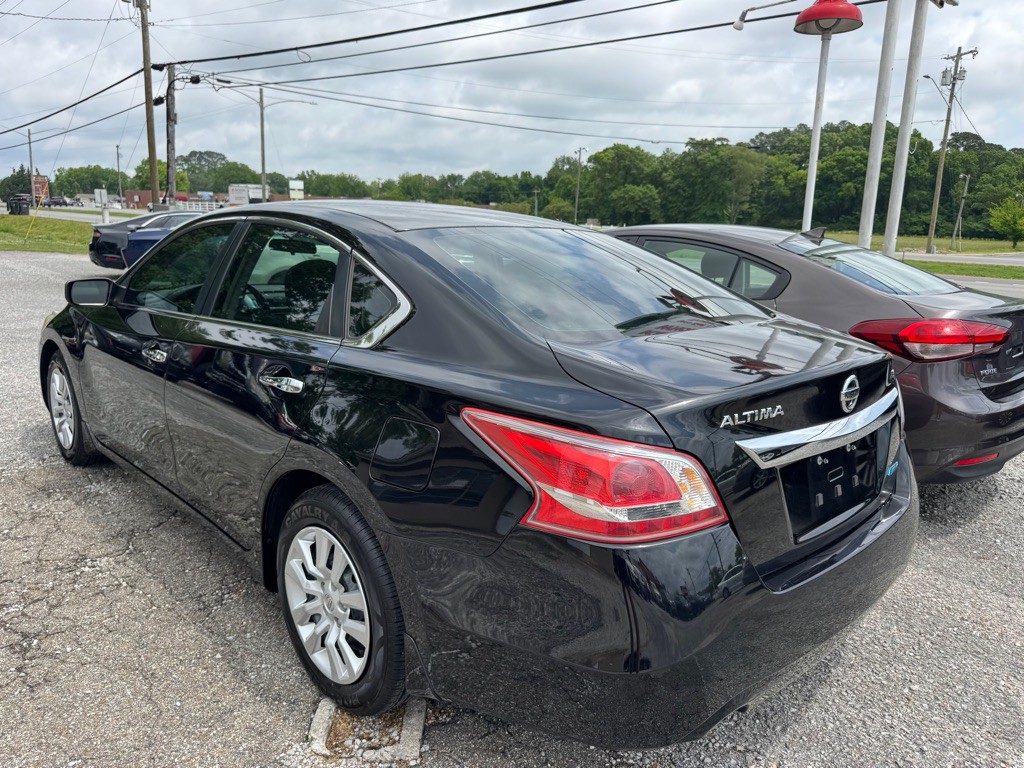 2013 Nissan Altima Image 5