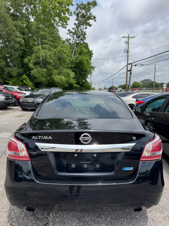 2013 Nissan Altima Image 8